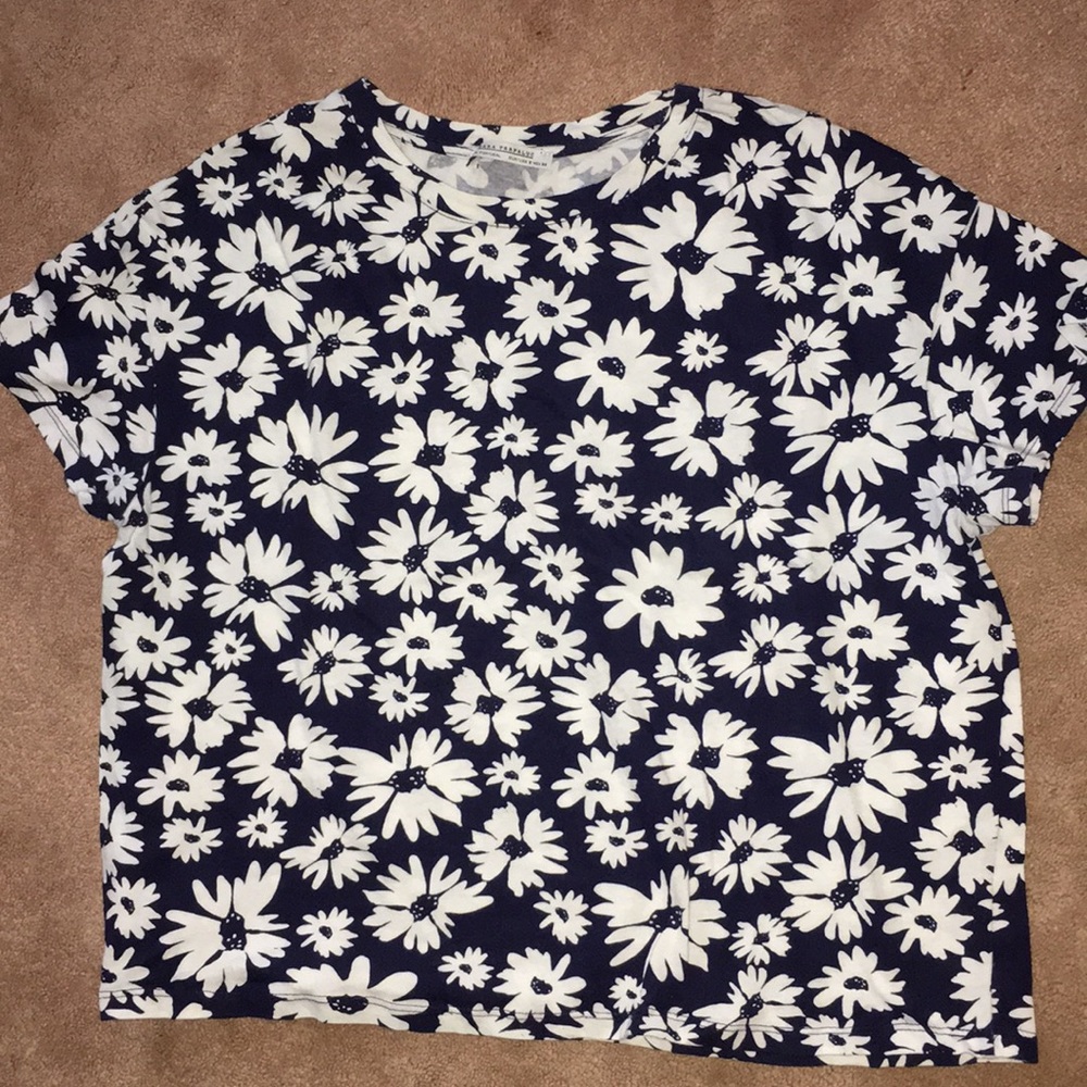 3/$15 Zara Floral Cropped Tee
